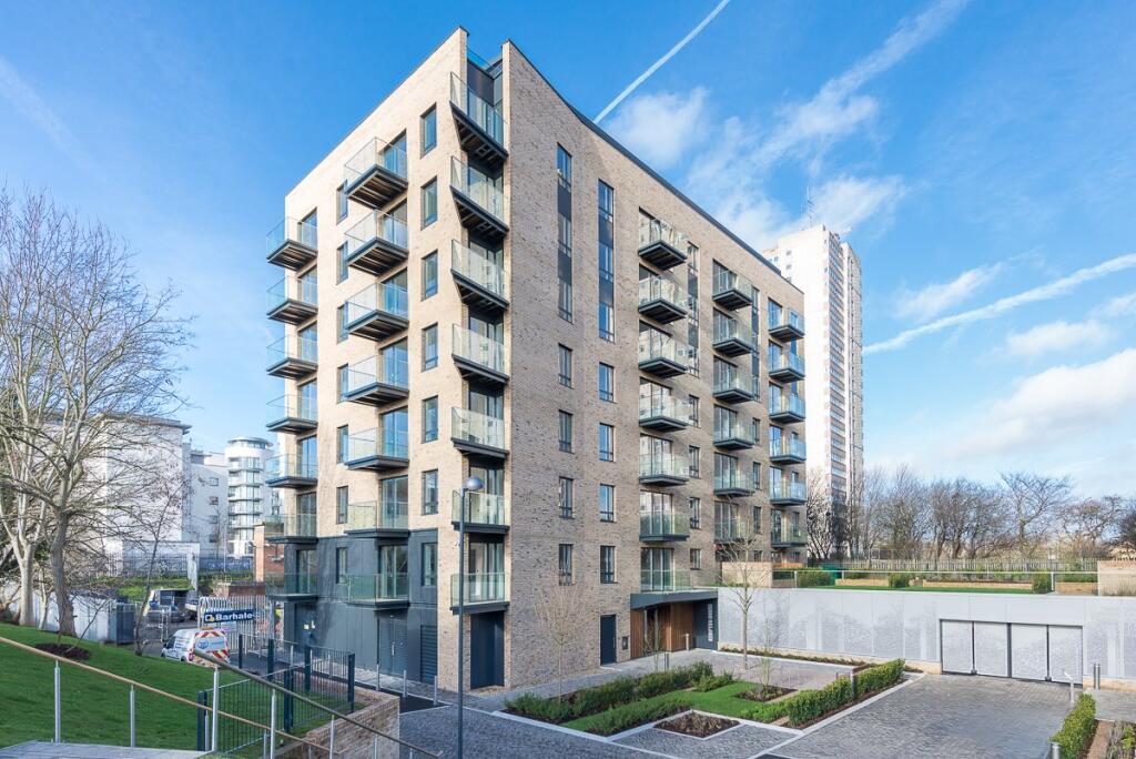 Apartment in Twickenham - View 2
