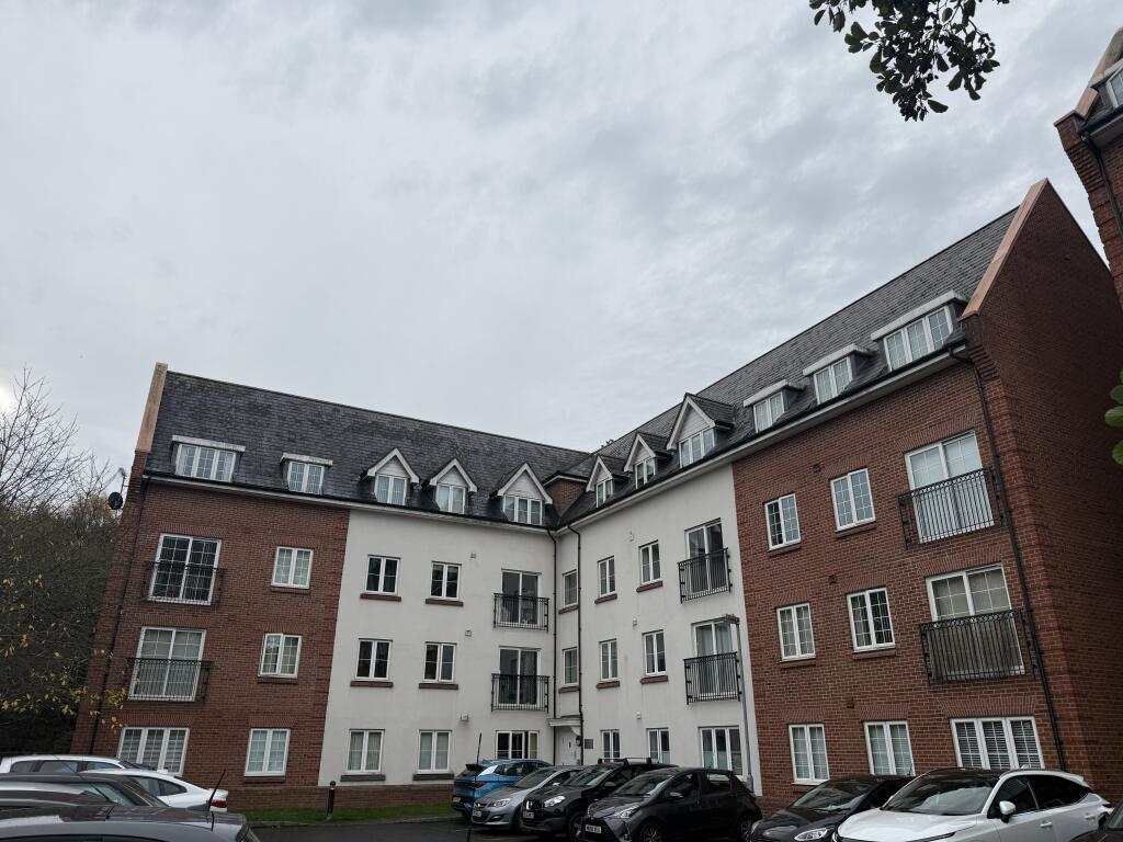 Main image of property: Greenings Court, WA2 7GH