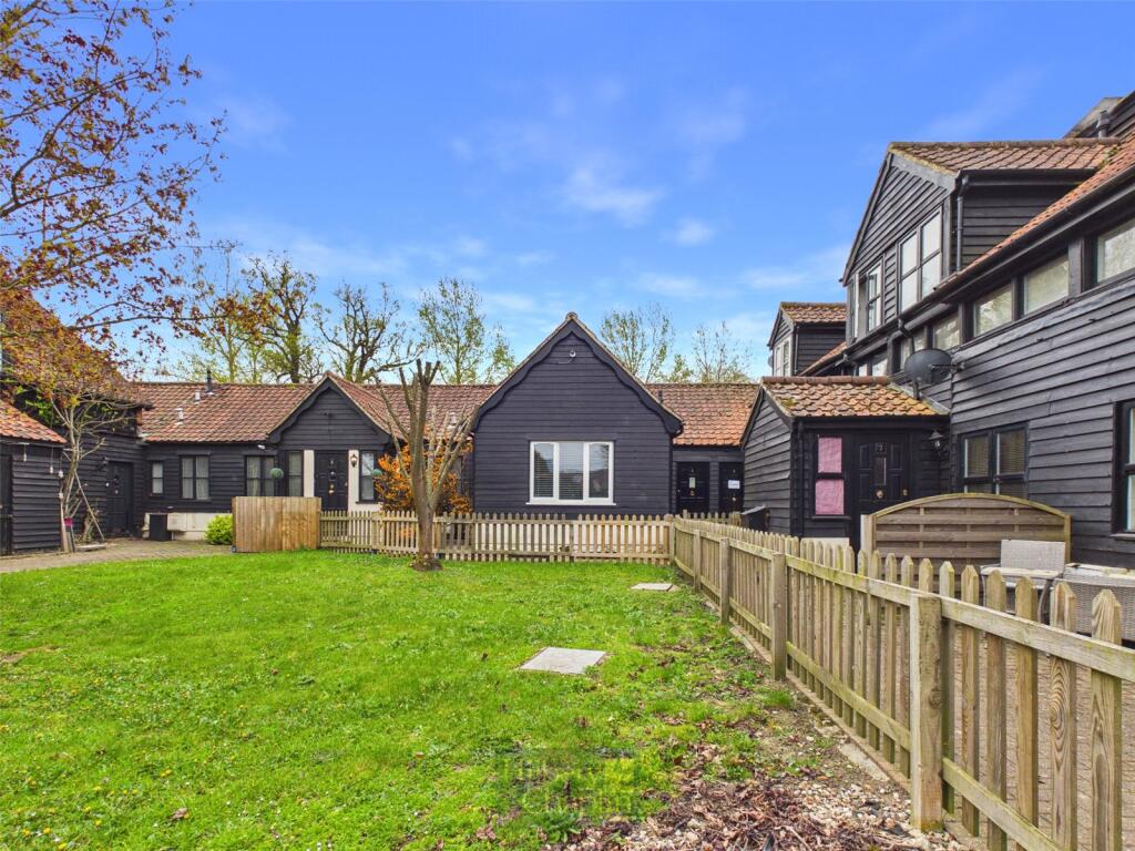 Main image of property: Coxtie Green Road, Pilgrims Hatch, Brentwood, Essex, CM14