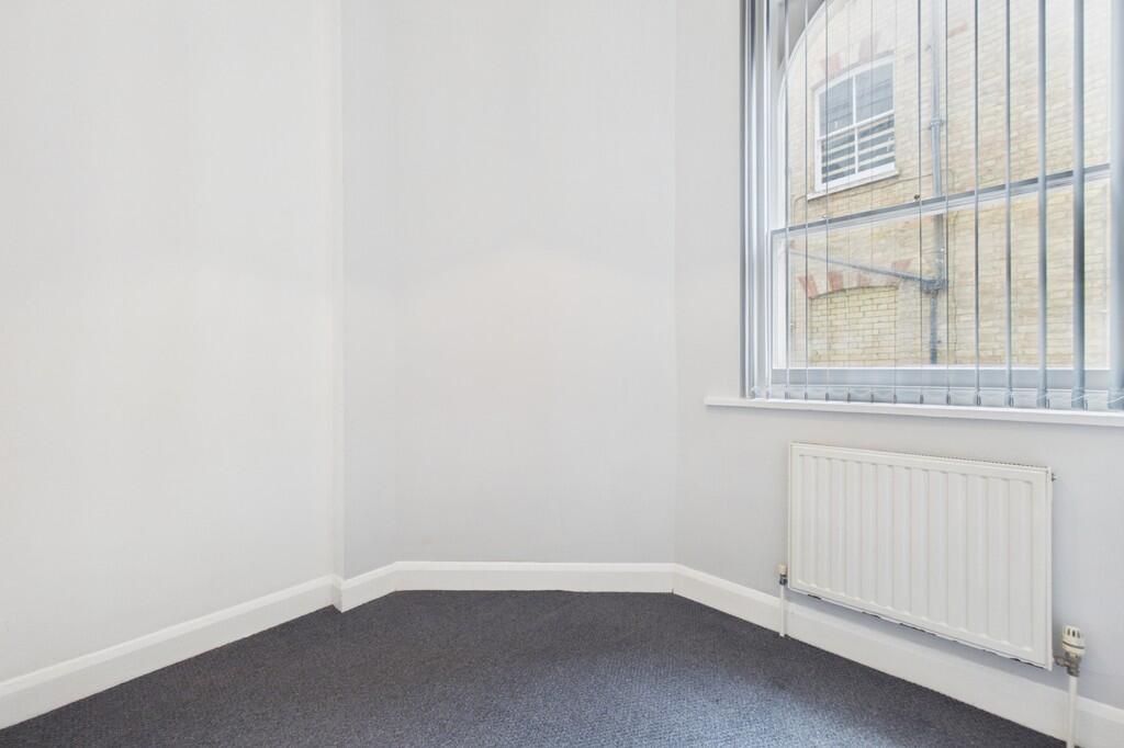 Apartment in Folkestone and Hythe, Foord, Folkestone - More