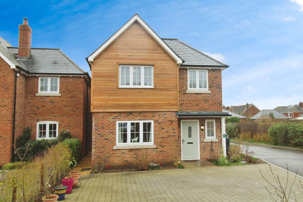 Main image of property: Skylark Close, Woodfalls, SP5