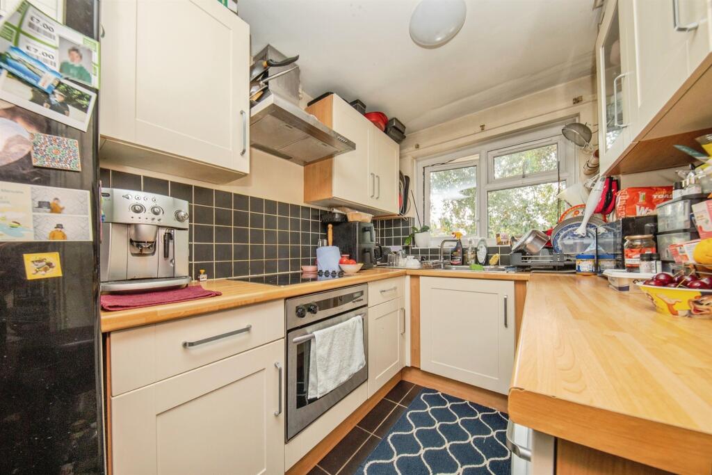 Apartment in East Suffolk, Melton - More