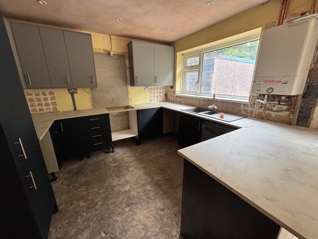 House in Caerphilly, Denscombe, St Martins - View 4