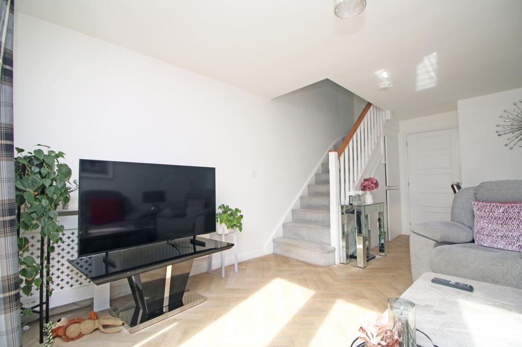 Wood Close, Kirkham, Lancashire, PR4 photo 3