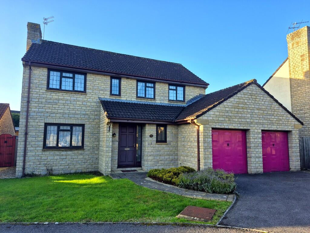 Main image of property: Foxglove Close, Gillingham, Dorset, SP8