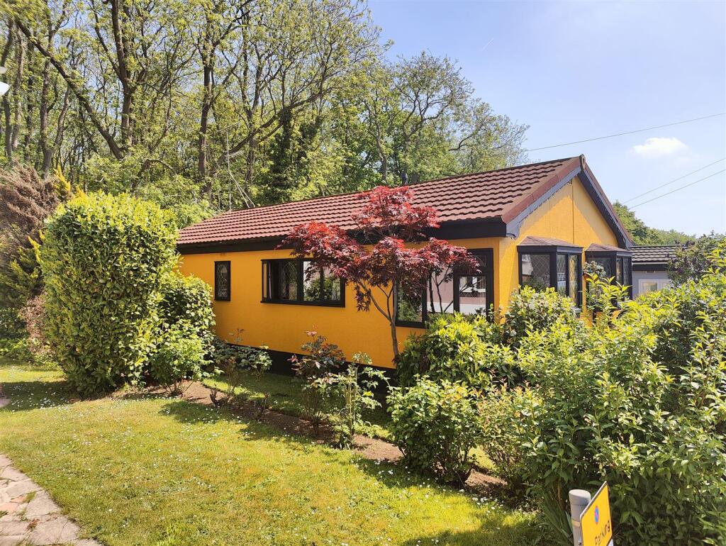 Main image of property: Bakers Lane, West Hanningfield, Chelmsford