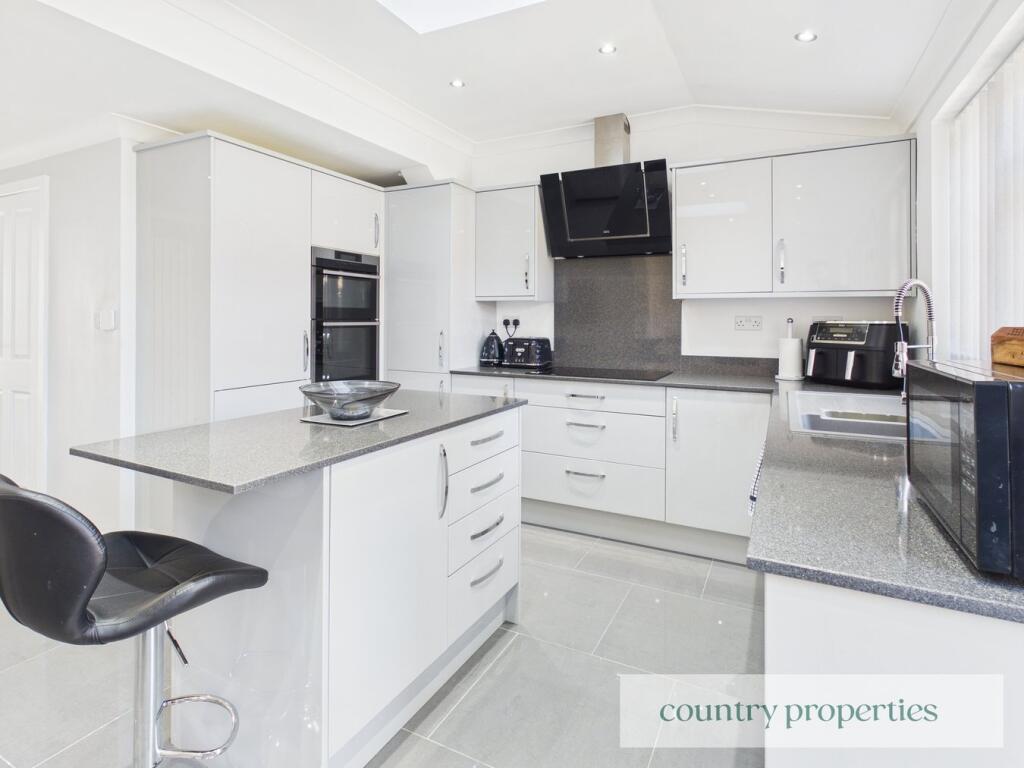Additional image 5 of Wheatley Close, Welwyn Garden City, AL7
