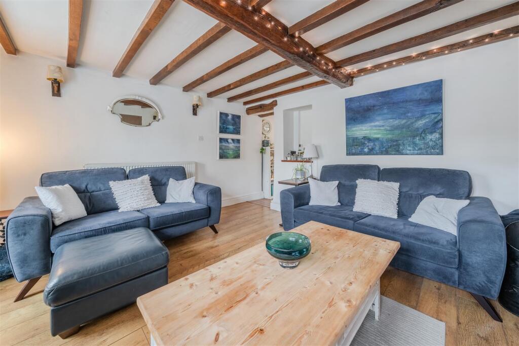 House in Amber Valley, Lea, Dethick, Lea and Holloway CP - More