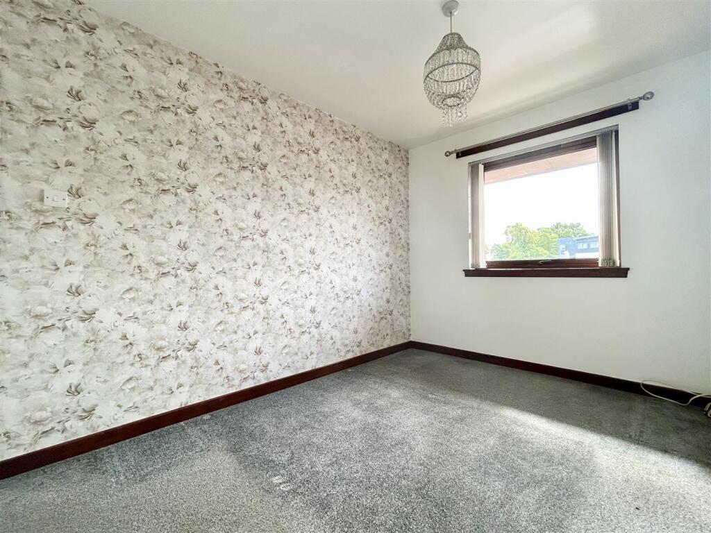 Apartment in Glasgow - View 4