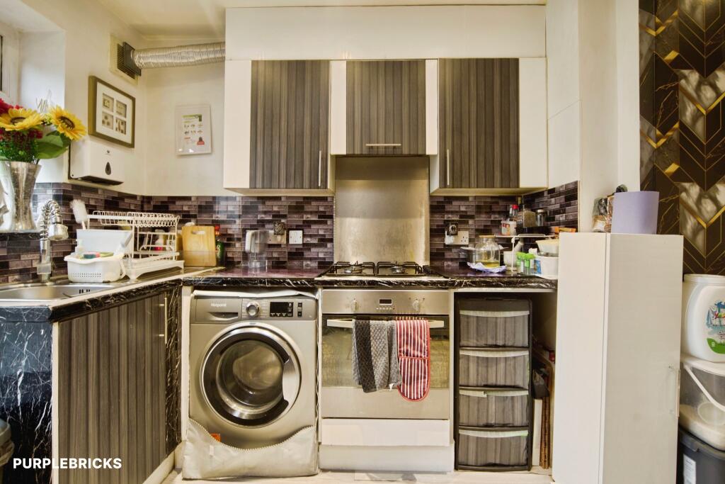House in London - View 4