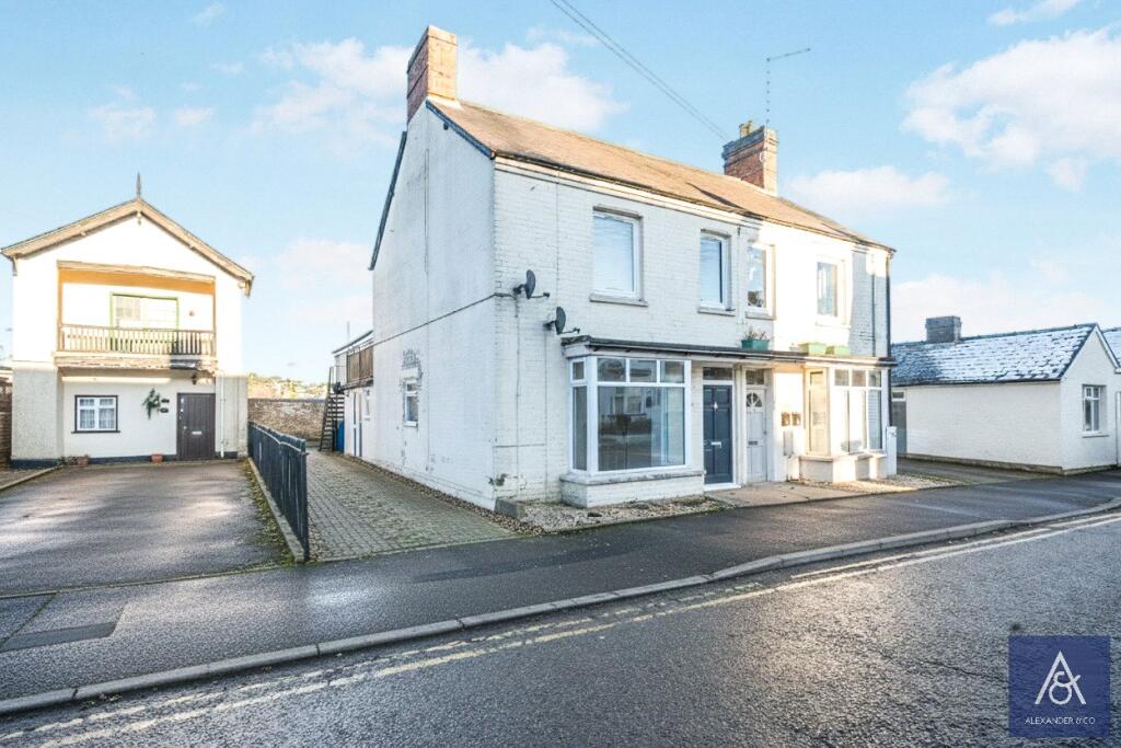 Main image of property: Halse Road, Brackley, Northamptonshire