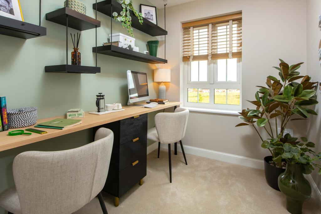House in Ipswich, Whitton - More