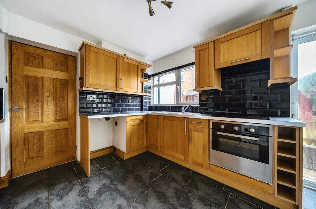 House in Llanidloes - View 2