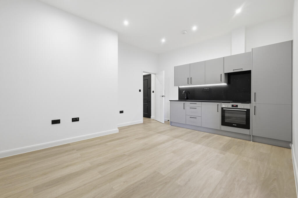 Main image of property: Headgate, Colchester