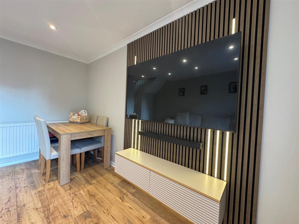 House in Stevenage - View 4