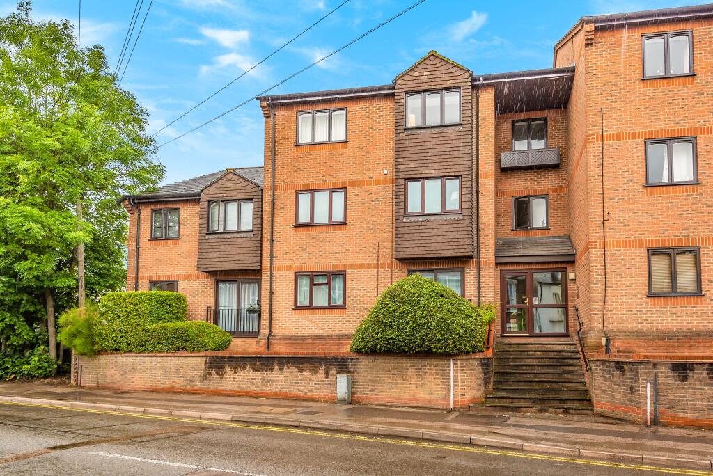 Main image of property: Stanhope Road, St Albans, AL1