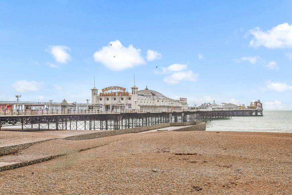 Old Steine, 44-46, Third Floor-010.JPG
