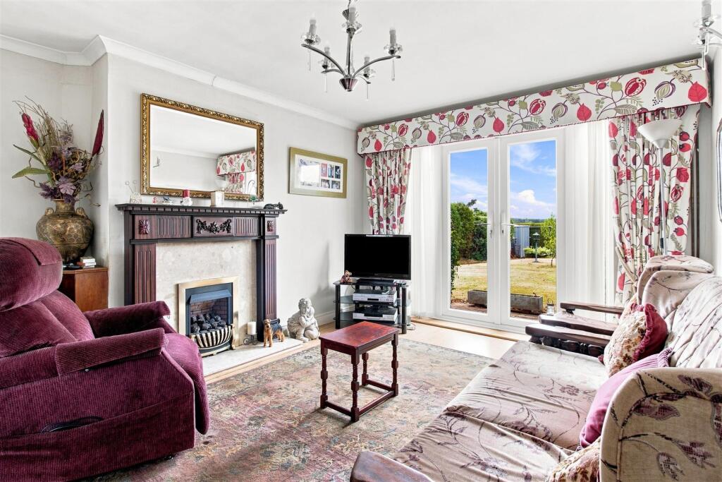 House in St Albans - View 3