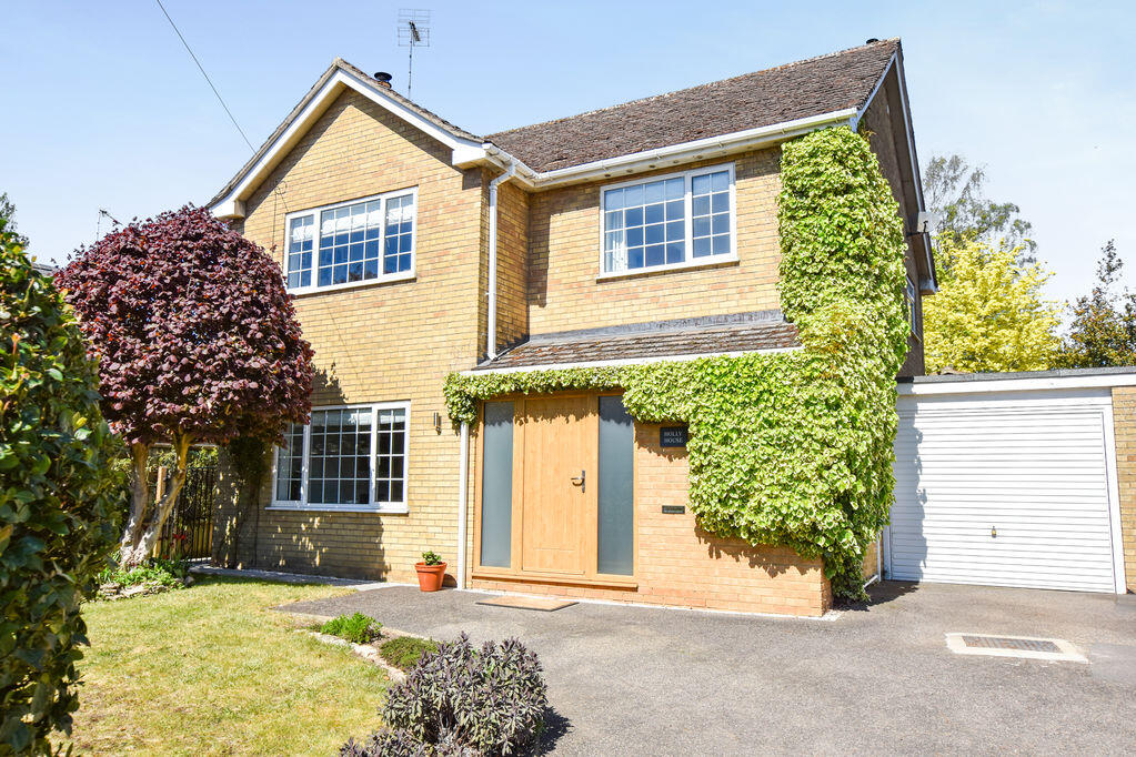Main image of property: Holly House, Barnack Road, Bainton