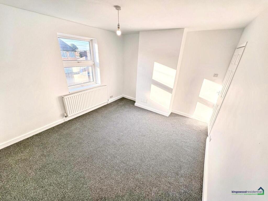 House in Nottingham - More