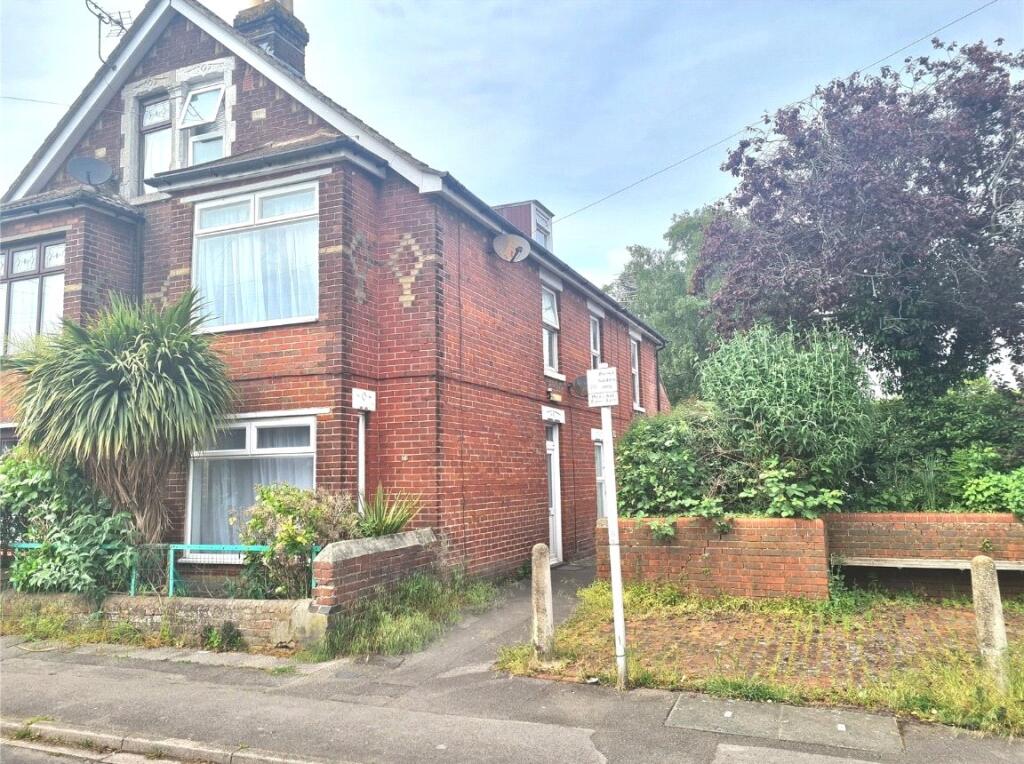 Main image of property: Grantham Road, Eastleigh, Hampshire, SO50