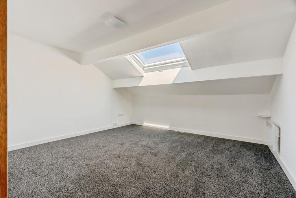 Westgate, Burnley, Lancashire, BB11 - More