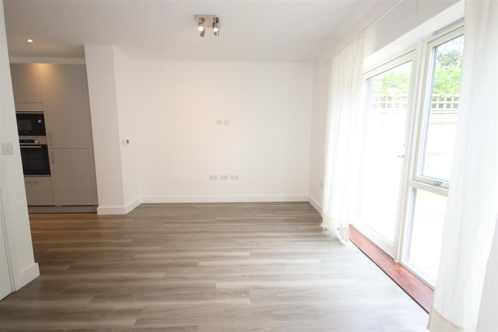 House in Cambridge - View 4