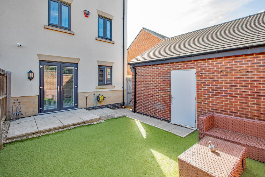 House in Northampton - More