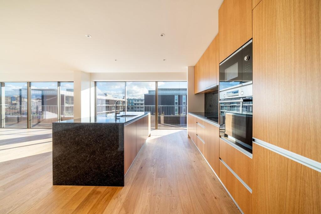 Main image of property: Oporto, Matosinhos