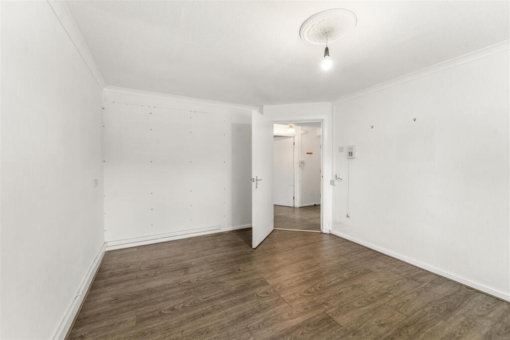 5 Guardian Mews, Cotteril Close, Manchester photo 4