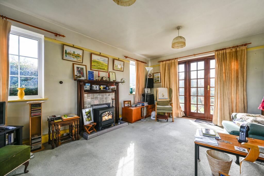 Sandyhurst Lane, Ashford, Kent, TN25 photo 3