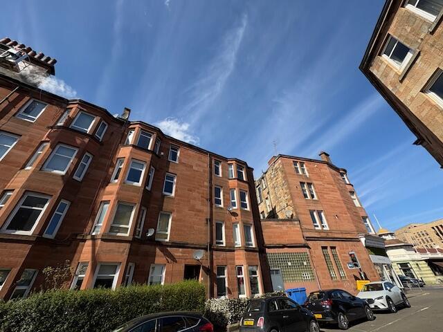 Main image of property: Battlefield Gardens, Glasgow - G42