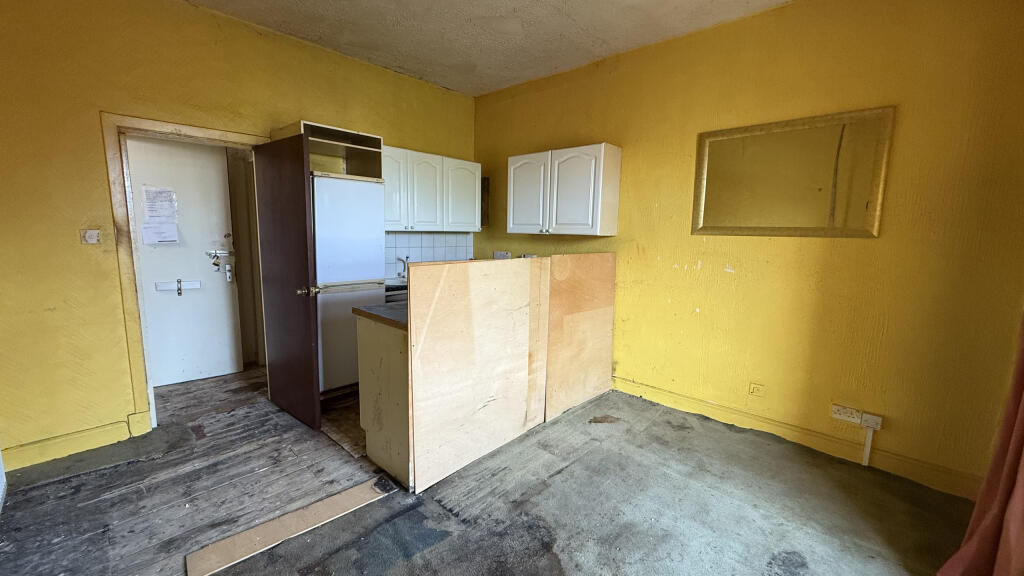 Apartment in Motherwell - View 5