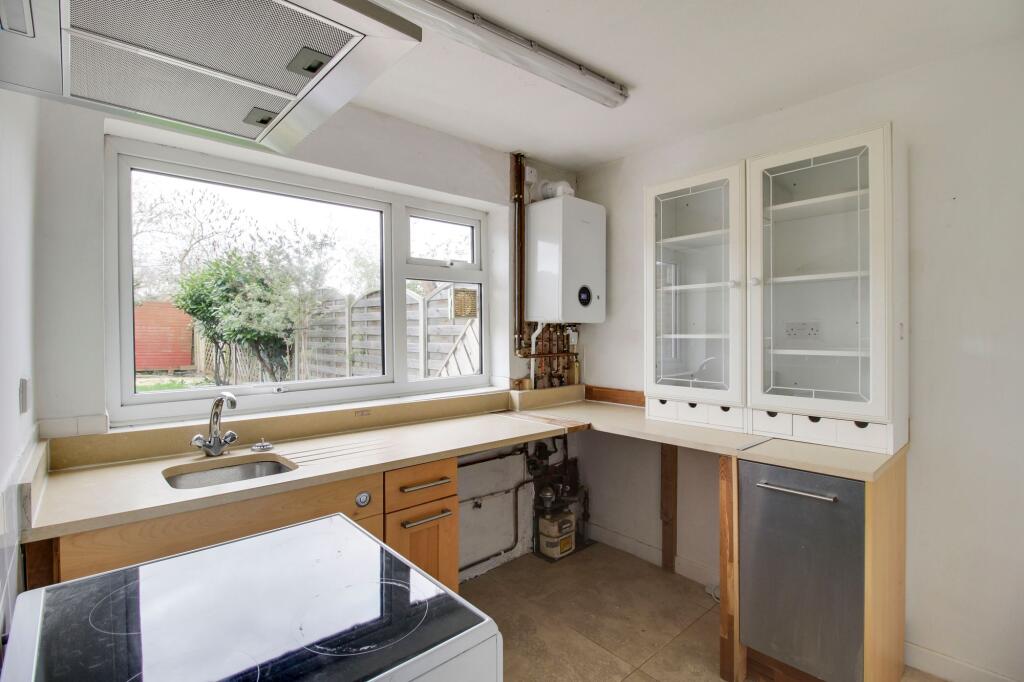 Edward Road, Eynesbury, PE19 photo 4