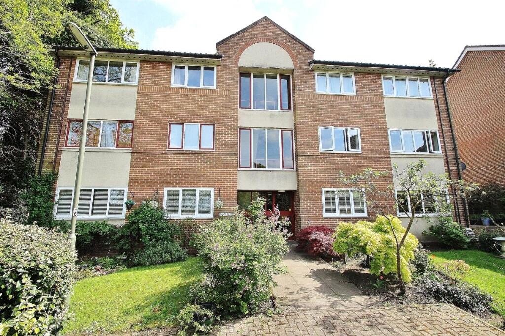 High View, Mulgrave Way, Knaphill, Woking, GU21