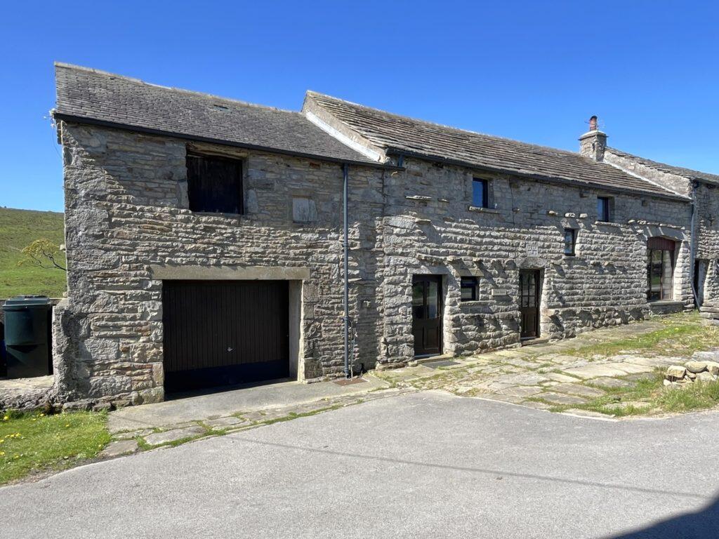 Main image of property: 2 Bedroom House For Sale – Tiber Barn, Giggleswick, Settle, BD24 0JP