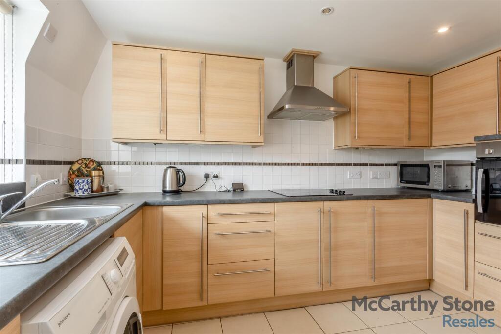 Additional image 5 of Peel Court, College Way, Welwyn Garden City, Hertfordshire, AL8 6DG