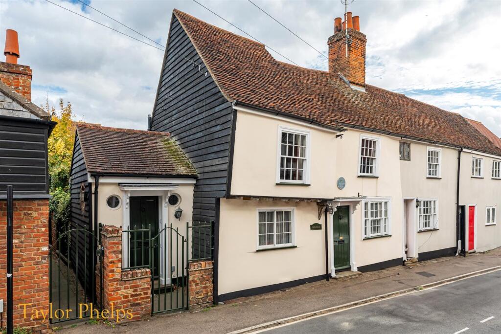3-bed semi-detached on Crib Street, Ware, £650,000
