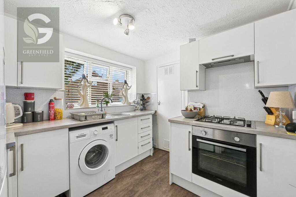 Apartment in Reigate and Banstead, Banstead - View 4