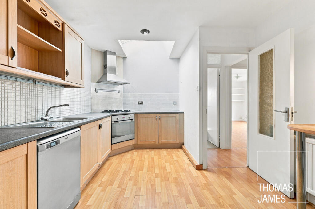 Apartment in London - View 2
