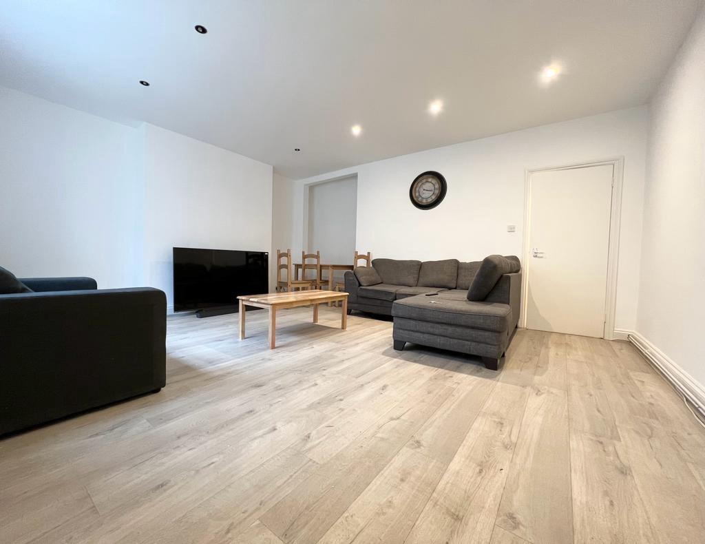 Main image of property: Gloucester Avenue, Primrose Hill, NW1