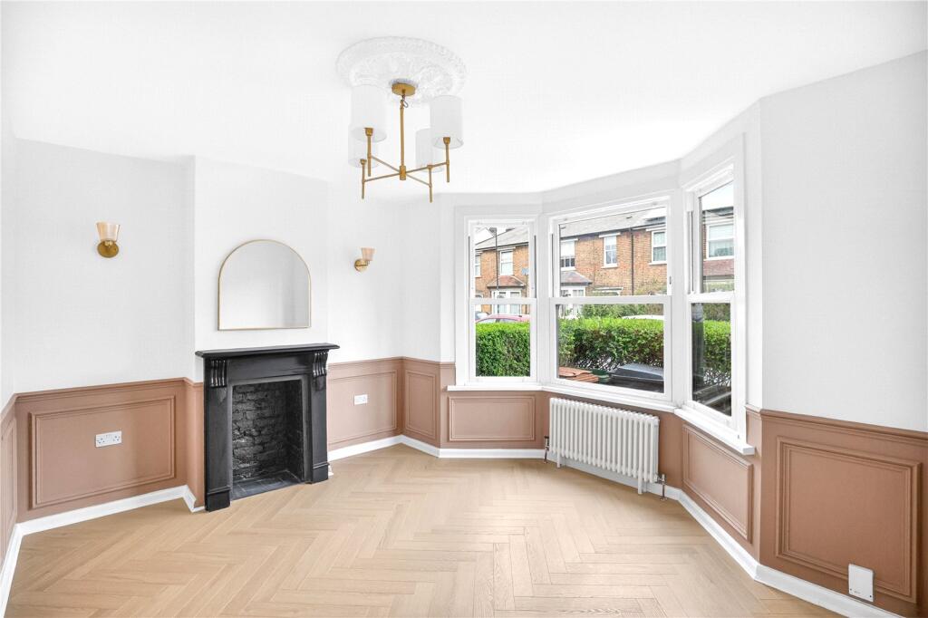 Main image of property: Lyne Crescent, Walthamstow, London, E17