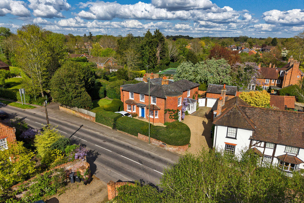 Chobham, Surrey photo 2