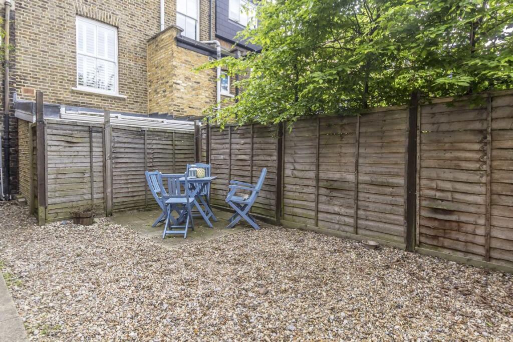House in London - More