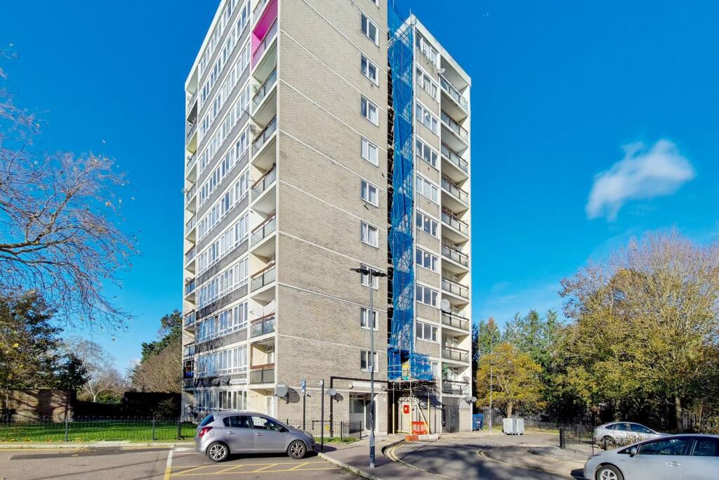 Main image of property: PORTWAY GARDENS, Woolwich, London, SE18
