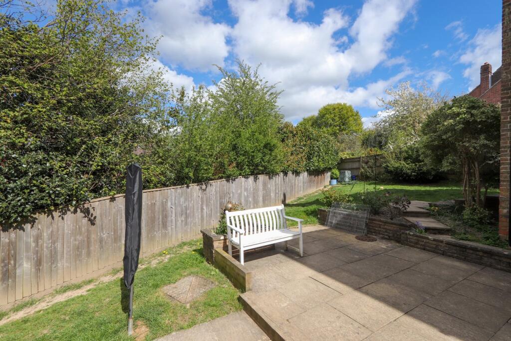 House in Rother, Battle - View 4