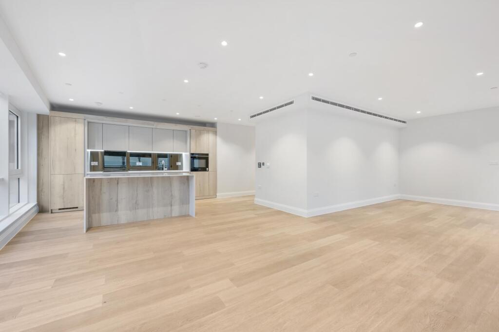Main image of property: Lanson Building, Chelsea Bridge Wharf, London, SW11