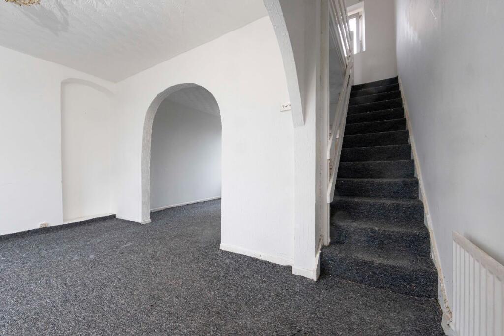 Dynevor Terrace, Nelson, Treharris photo 3