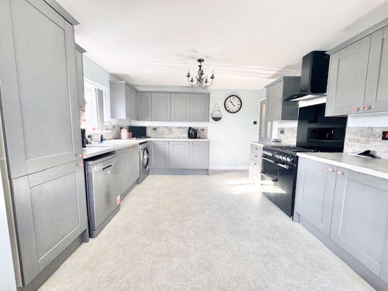 Brixham Court, Scartho, Grimsby photo 4