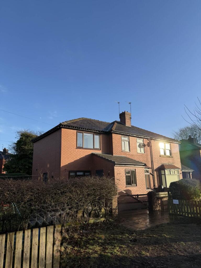 Main image of property: 50 Cragg Road, Chadderton, Greater Manchester